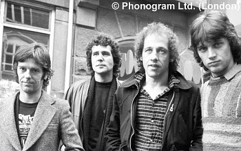 Dire Straits waren eine Band aus England